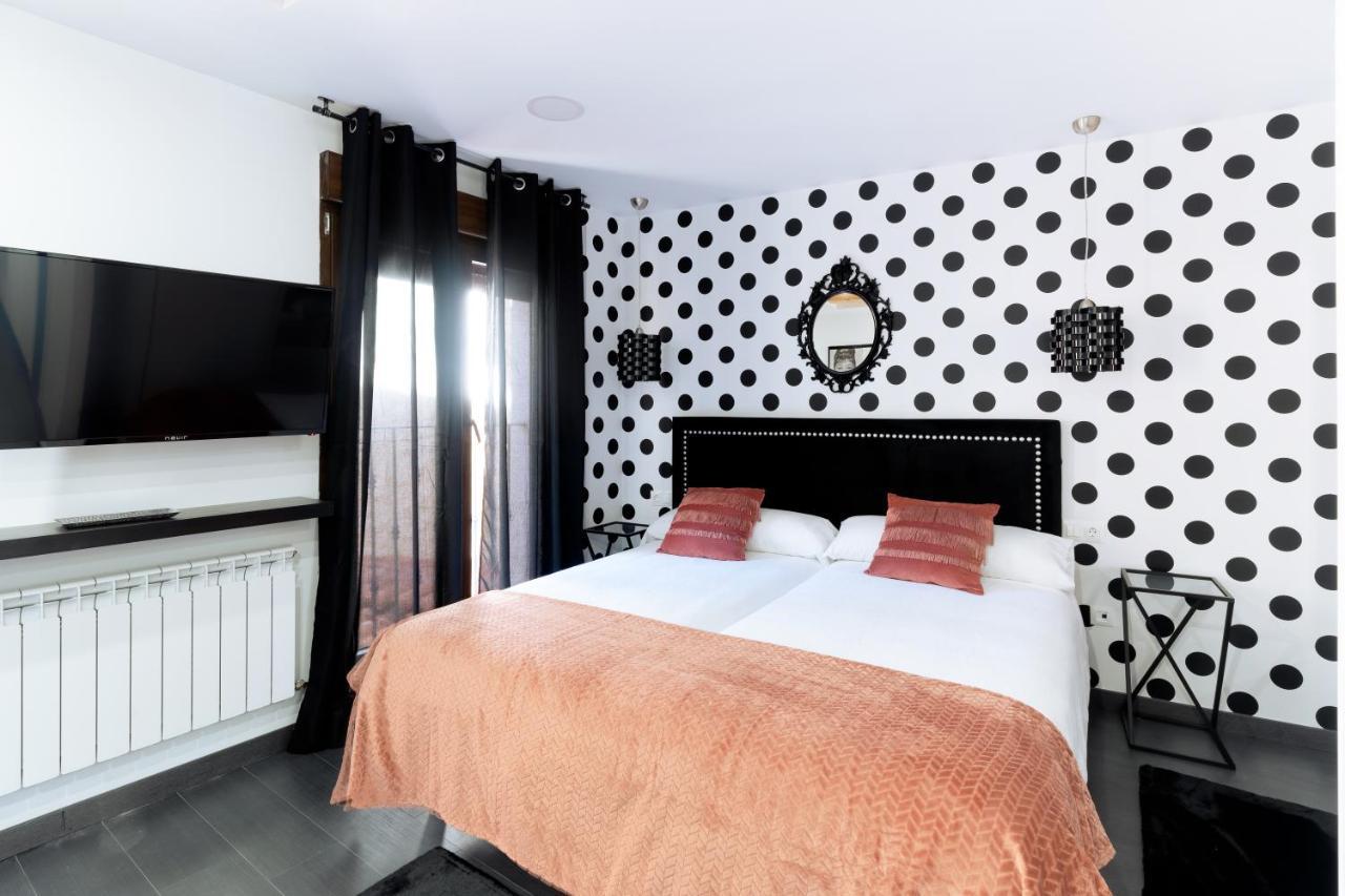Housingleon - Five Rooms Екстериор снимка
